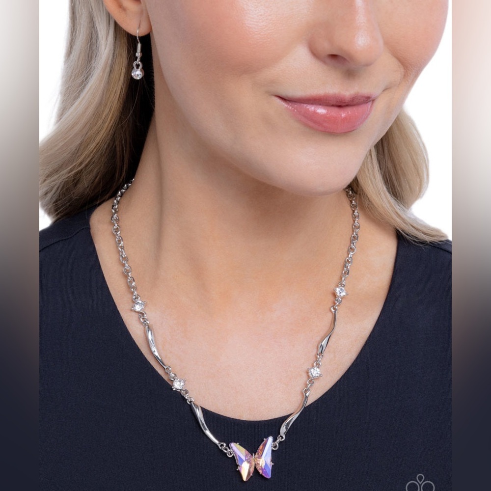 NWT Orange UV Butterfly Necklace & Earrings Set(Last Set)